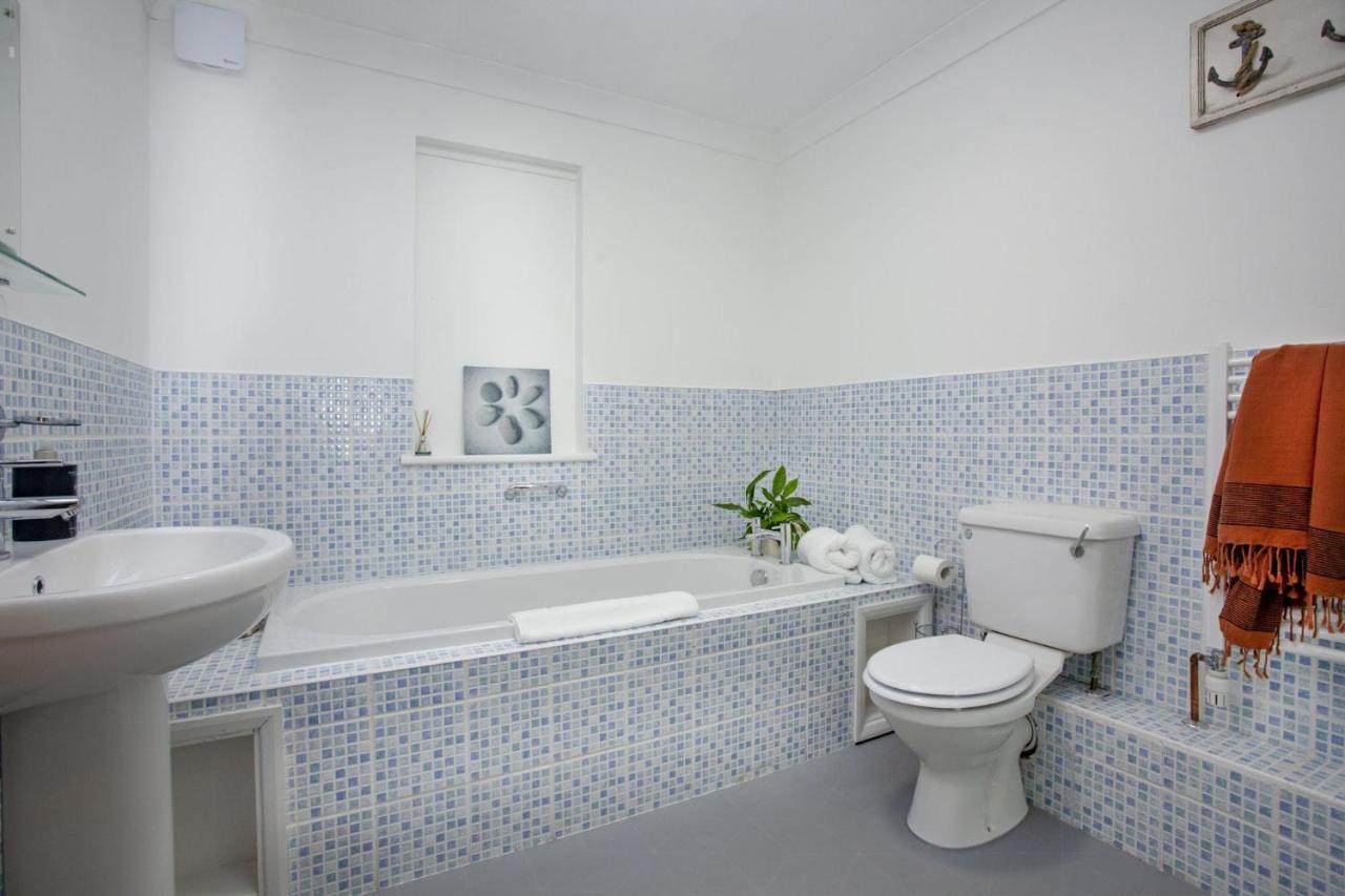 Atlantic View, Penzance Apartment Bagian luar foto