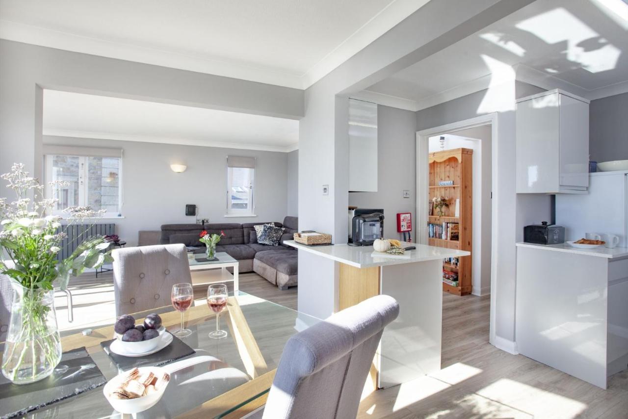 Atlantic View, Penzance Apartment Bagian luar foto