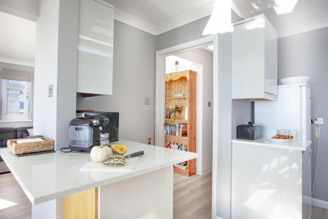 Atlantic View, Penzance Apartment Bagian luar foto